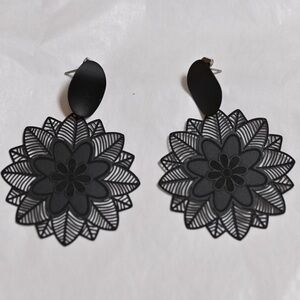 Chic Black Floral Cutout Statement Flower Earrings Boho new gift unique stud